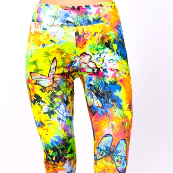 Butterfly Print Leggings🦋 - Picture 2 of 5